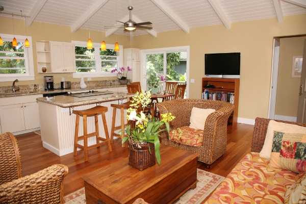 Hanalei Court